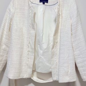 Banana Republic White Tweed Blazer with Belt. Size 8